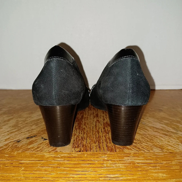 Ecco Hanna Button Black Suede Pumps Heels Slip On Casual Women Shoe size 40 -US - Picture 8 of 10